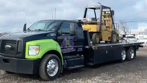 Forklift Hauling Youngstown OH