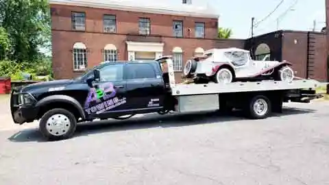 Youngstown Vintage Car Towing